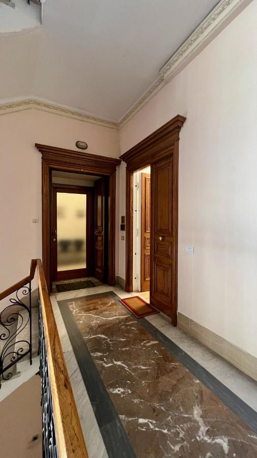 Sea Glimpse Studio - Santa Lucia Napoli Exterior foto
